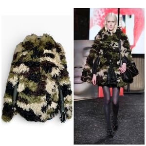 Miu Miu Fall Winter 2019 runway sheepskin shearling fur cape in camo green sz 38